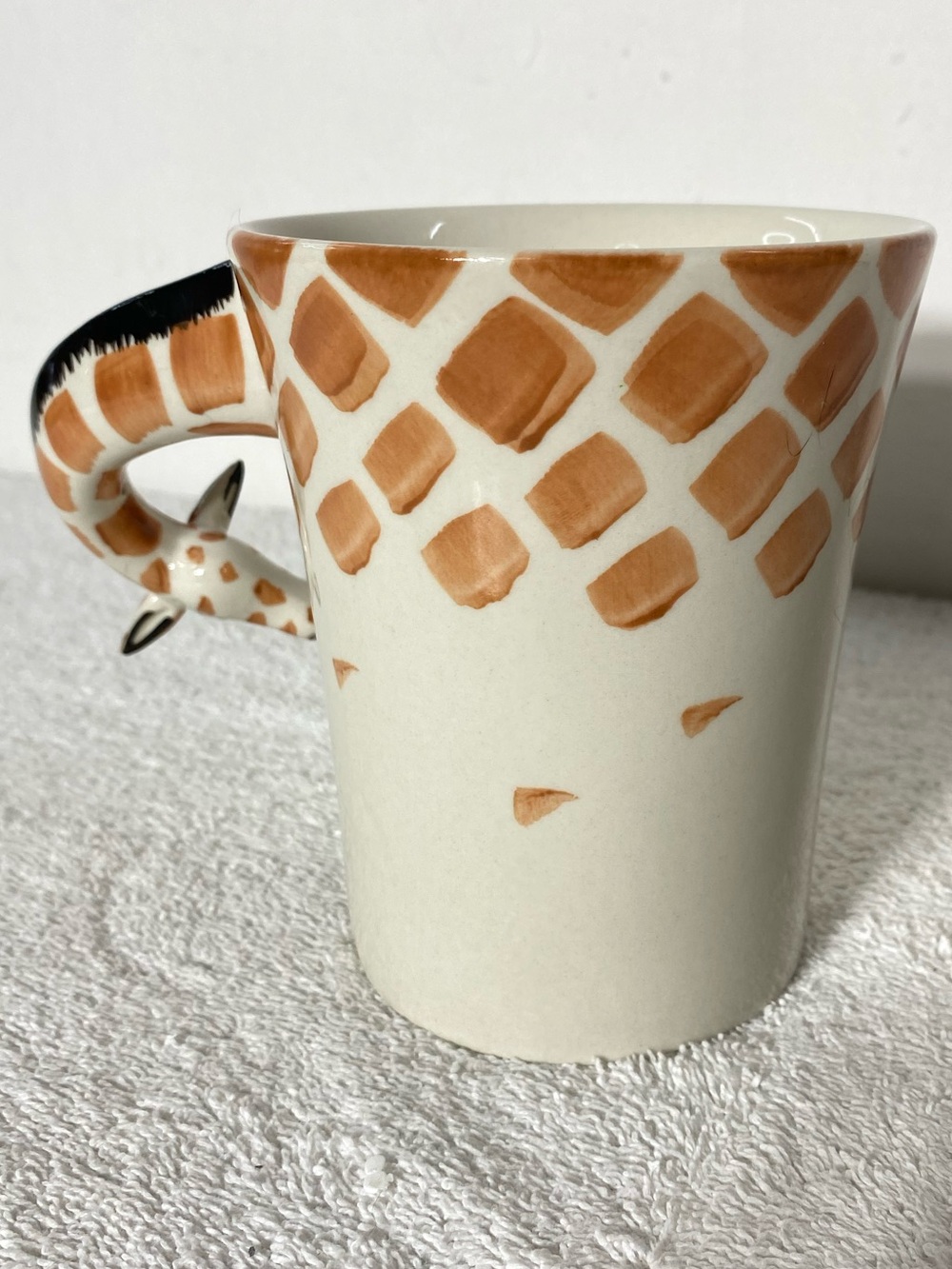 Pier 1 Imports Hand Painted 3D Giraffe Neck Handle Ceramic Coffee Mug - Picture 7 of 13